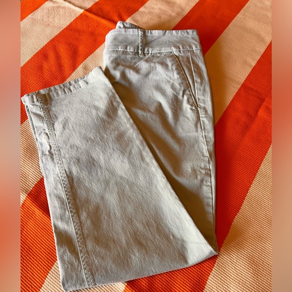 Ann Taylor Loft Cropped cigarette pants Size 8 - Picture 6 of 8